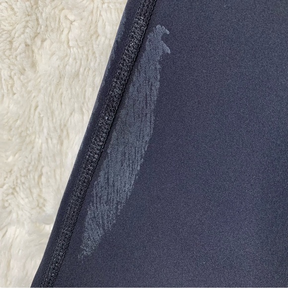 Lululemon Women's Black Flare Leg Mid Rise Leggings Size Small - Picture 6 of 9